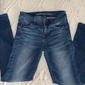 American Eagle High-Rise Jegging